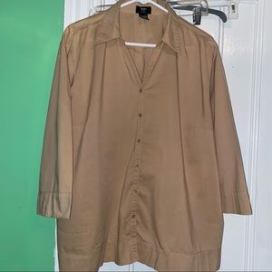20W plus size basic, button down shirt